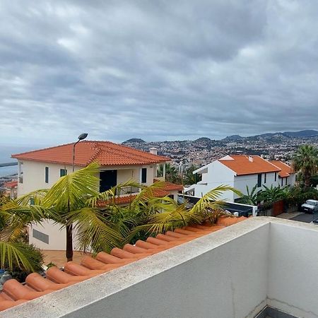 Villa Palmeiras Funchal  Buitenkant foto