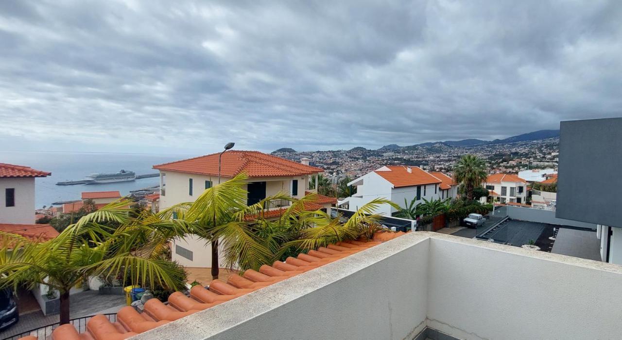 Villa Palmeiras Funchal  Buitenkant foto