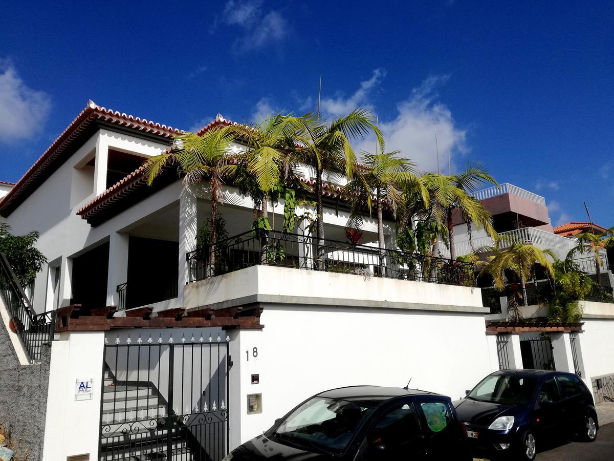 Villa Palmeiras Funchal  Buitenkant foto