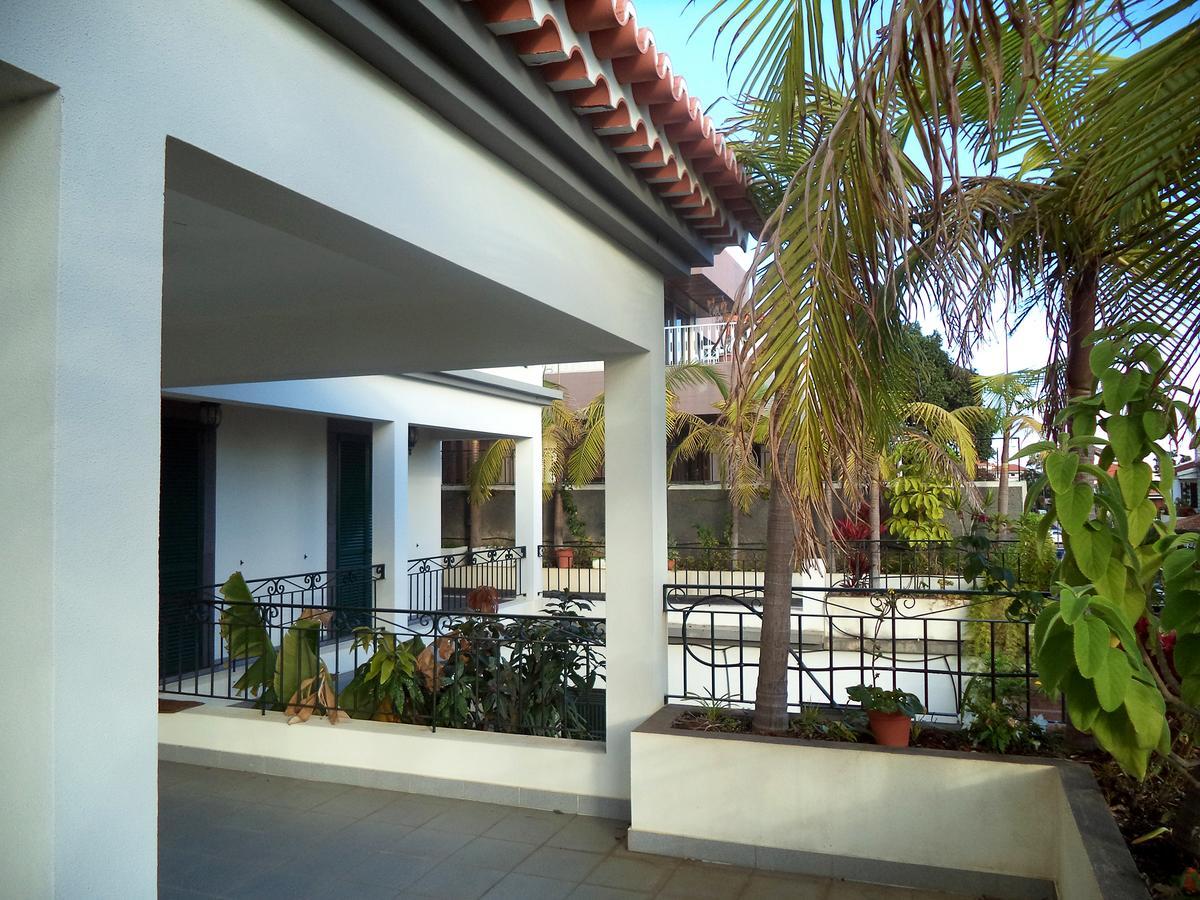 Villa Palmeiras Funchal  Buitenkant foto